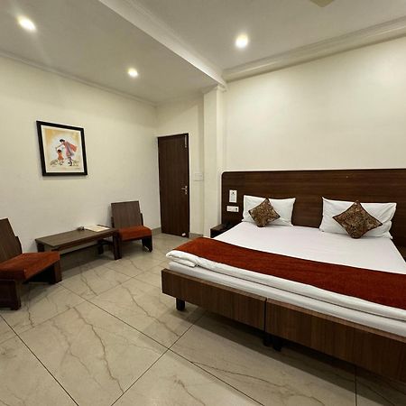 Hotel Saluja Siliguri Eksteriør bilde