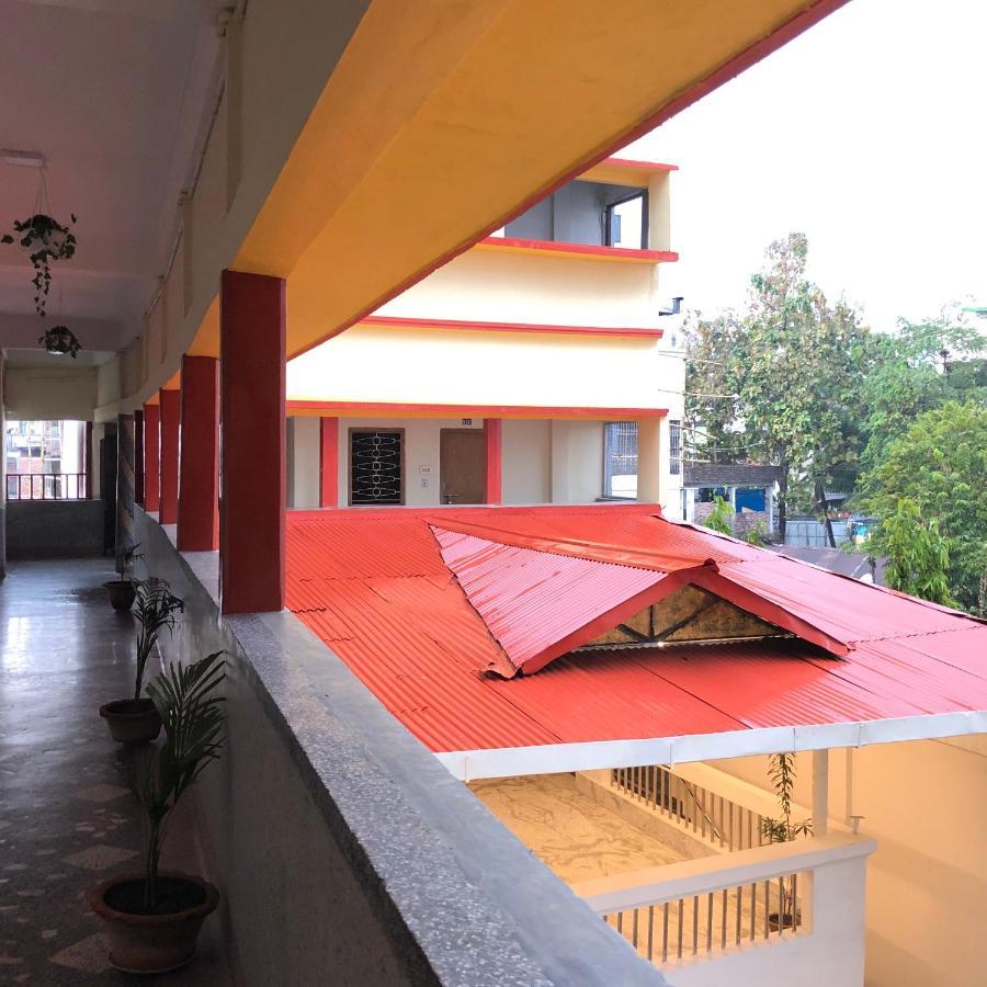 Hotel Saluja Siliguri Eksteriør bilde