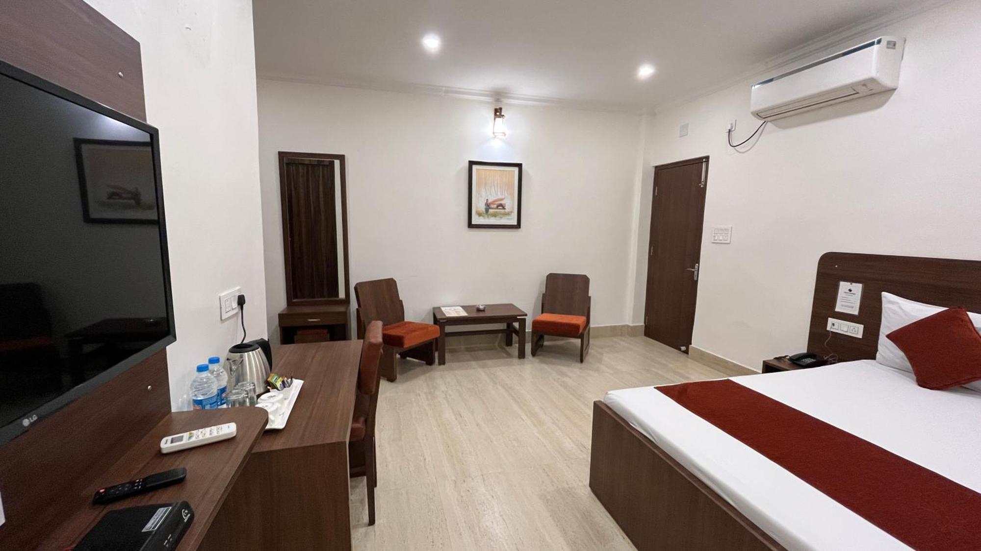 Hotel Saluja Siliguri Eksteriør bilde