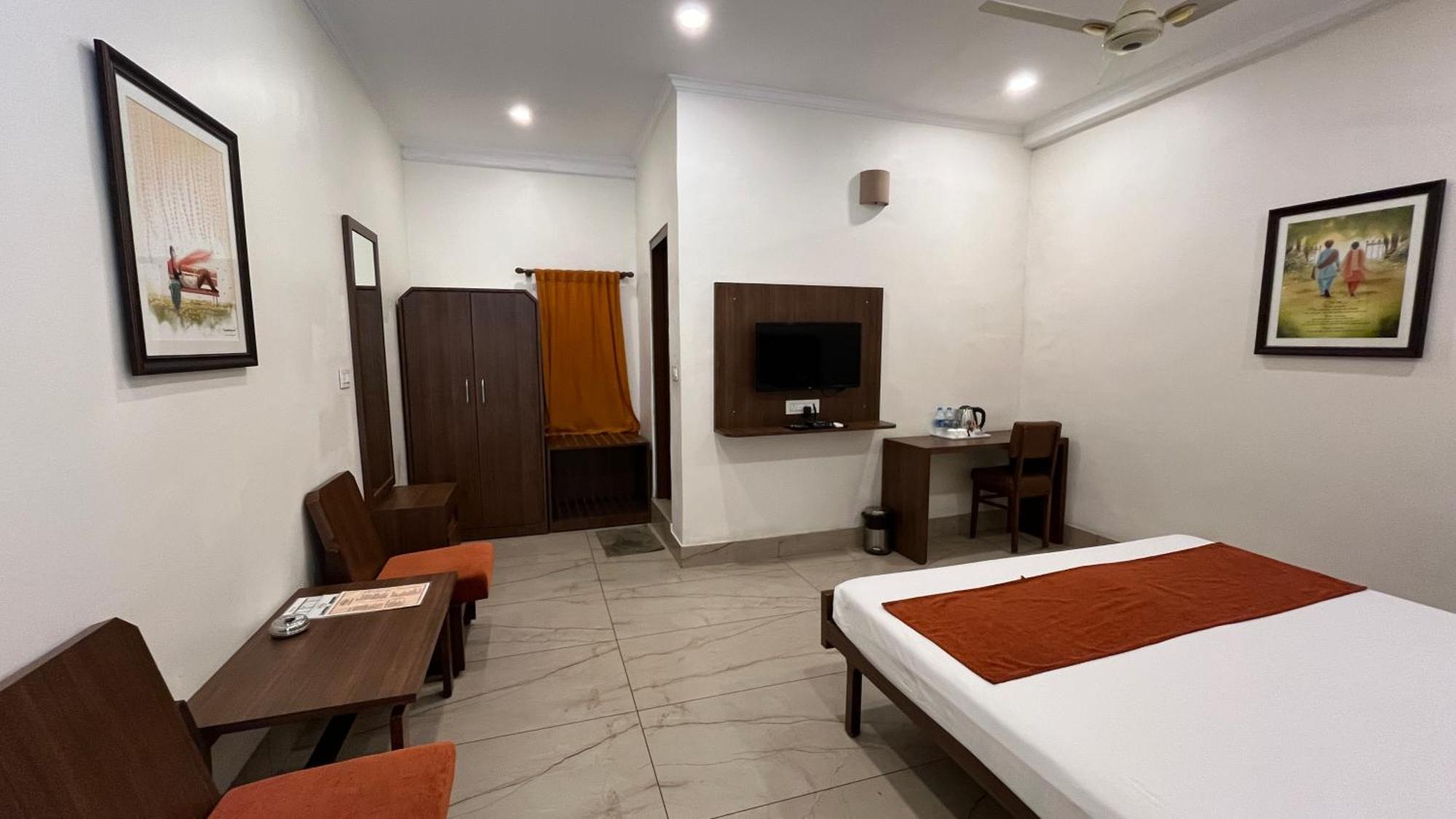 Hotel Saluja Siliguri Eksteriør bilde