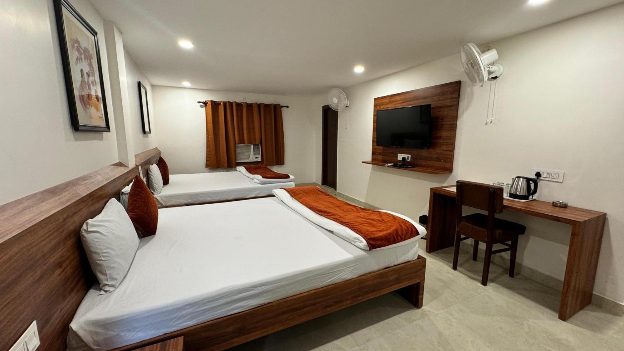 Hotel Saluja Siliguri Eksteriør bilde